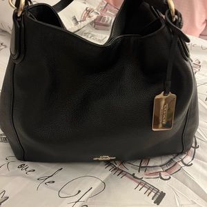 Nice leather coach bag in good condition